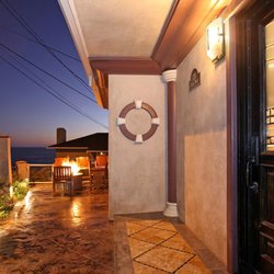 Best Laguna Vacations - Front of Cress Point