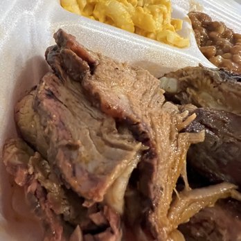 Georgia Bobs BBQ - Byron - Brisket - Barbeque Near Me - Byron, Georgia Georgia Bobs BBQ - Byron - Brisket - Barbeque Near Me - Byron, Georgia