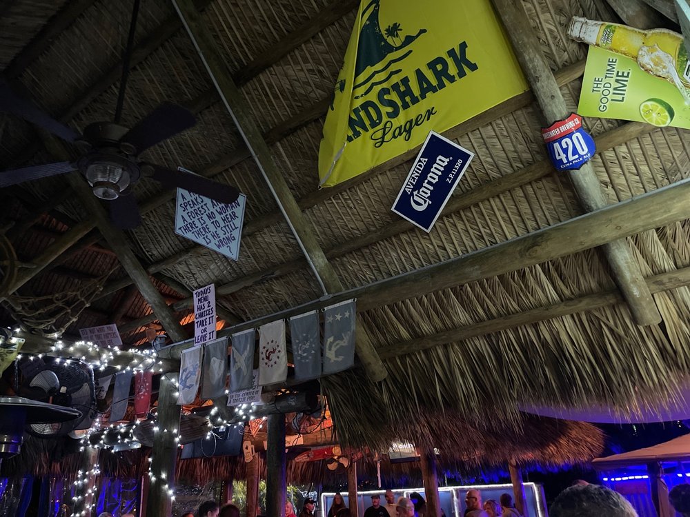 Manatee Island Bar and Grill