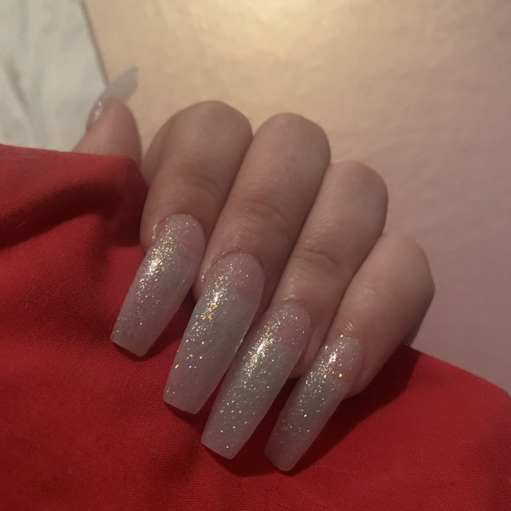 Lucy Nails & Spa - Nail Salons Near Me - Chico, California