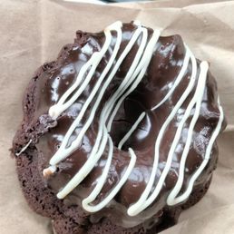 Mini bundt chocolate cake