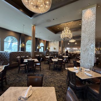 Riverside Grille - Dining room - American Near Me - Beaumont, Texas Riverside Grille - Dining room - American Near Me - Beaumont, Texas