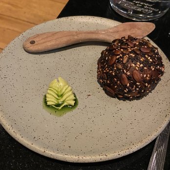 Île Flottante - Seeded bread, provided to soak up the end of your soup. - French Near Me - Montreal, Quebec Île Flottante - Seeded bread, provided to soak up the end of your soup. - French Near Me - Montreal, Quebec