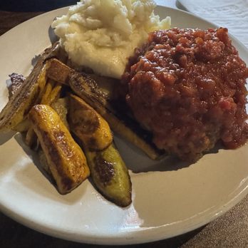 Union Publick House - Meatloaf - Dive Bars Near Me - Jim Thorpe, Pennsylvania Union Publick House - Meatloaf - Dive Bars Near Me - Jim Thorpe, Pennsylvania