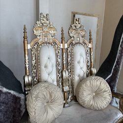 Gypsi  Tea Room - Crystal's throne where she does her magic