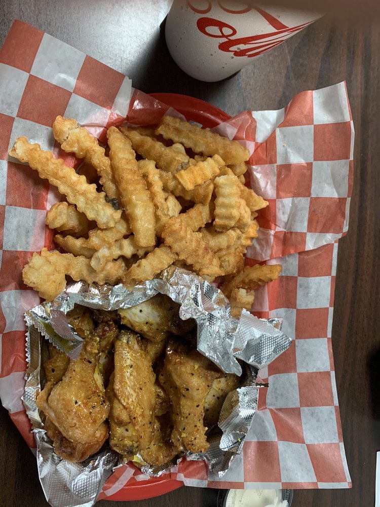 SOUTHERN SASS CAFE Updated September 2024 171 Mathewson Ave, Pelham