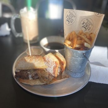 Stack 571 Burger and Whiskey Bar - Kirkland - Burger Dip - OMG!! - New American Near Me - Kirkland, Washington