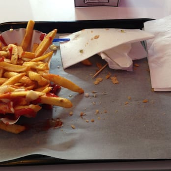 Stuggi Burger - trotz einem riesigem Hunger blieben so viele übrig... echt schade! - Burgers Near Me - Stuttgart, BW Stuggi Burger - trotz einem riesigem Hunger blieben so viele übrig... echt schade! - Burgers Near Me - Stuttgart, BW