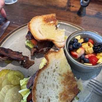 Mango's Breakfast Brunch - BLT with Side of Fruit - Breakfast & Brunch Near Me - Keller, Texas
