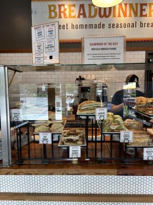 Breadwinner by null