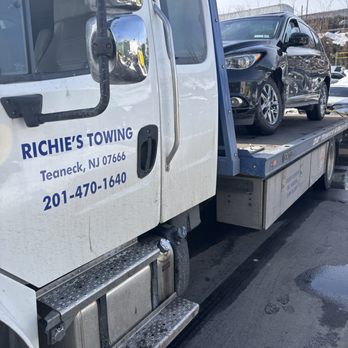 Richie's Towing - Towing Near Me