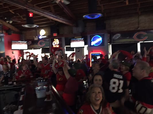 JL's Pizza and Sports Bar by null