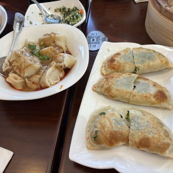M Dumpling - Sesame Red Oil Pork Wonton(10PC) and pan fried Egg & Chive (8) - Chinese Near Me - Fremont, California M Dumpling - Sesame Red Oil Pork Wonton(10PC) and pan fried Egg & Chive (8) - Chinese Near Me - Fremont, California
