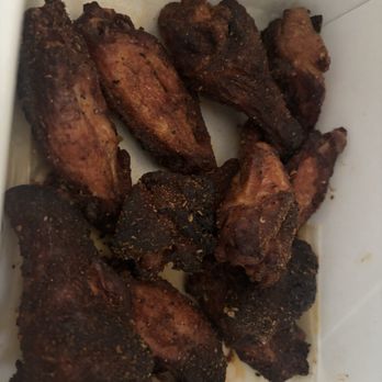 Bender’s Pub Grub - dry rub wings - yummy - Southern Near Me - Alexandria, Kentucky