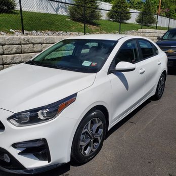 Healey Kia - Nice and cleaned - Auto Repair Near Me - Newburgh, New York