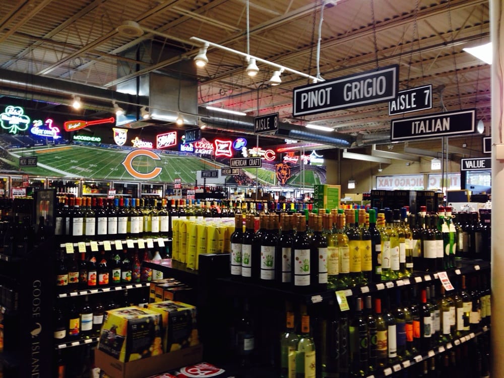CARDINAL WAREHOUSE WINE & LIQUOR Updated October 2024 14 Reviews 7780 N Milwaukee Ave
