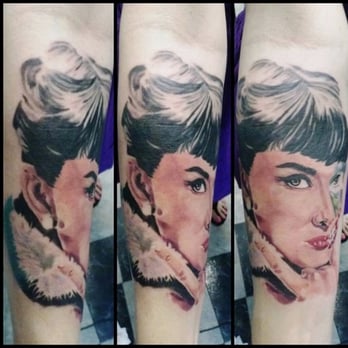 Double Edge Tattoo Parlor - Tattoo Near Me - Orlando, Florida