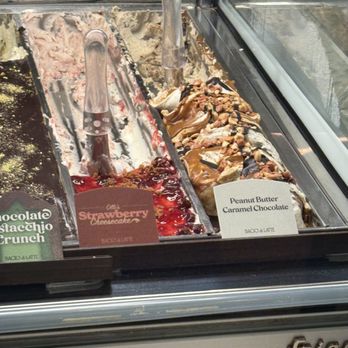 Bacio di Latte - Flavors - Ice Cream & Frozen Yogurt Near Me - Los Angeles, California Bacio di Latte - Flavors - Ice Cream & Frozen Yogurt Near Me - Los Angeles, California
