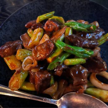 Mott 32 - Waygu with mushroom and leek - Chinese Near Me - Las Vegas, Nevada Mott 32 - Waygu with mushroom and leek - Chinese Near Me - Las Vegas, Nevada