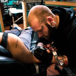 Stay Local Tattoo and Body Piercing - Jeff Lester IG: scrappydootattoo