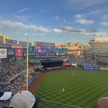 Yankee Stadium - Stadiums & Arenas Near Me - Bronx, New York Yankee Stadium - Stadiums & Arenas Near Me - Bronx, New York