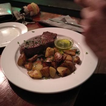 Amicus - Steak mit kostenpflichtiger Beilage - Tapas Bars Near Me - Friedrichshafen, BW Amicus - Steak mit kostenpflichtiger Beilage - Tapas Bars Near Me - Friedrichshafen, BW