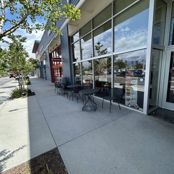 Panera Bread - Small patio seating outside - Sandwiches Near Me - Oxnard, California
