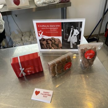 diane krön chocolatier - Desserts Near Me - Malibu, California