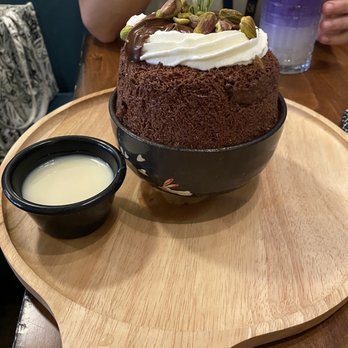 U :Dessert Story - Vegan Choco Pistachios Bingsoo - Desserts Near Me - Berkeley, California U :Dessert Story - Vegan Choco Pistachios Bingsoo - Desserts Near Me - Berkeley, California
