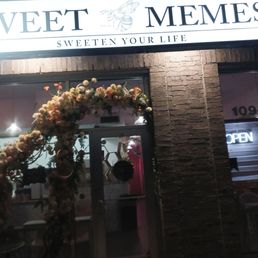 Exterior photo of Sweet Memes - Austin - Austin, Texas Exterior photo of Sweet Memes - Austin - Austin, Texas