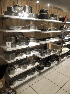 Crate & Barrel by null