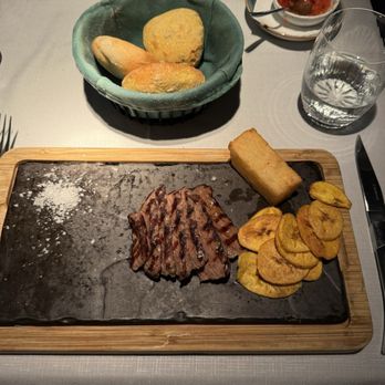 Ten con Ten - Modern European Near Me - Madrid, M