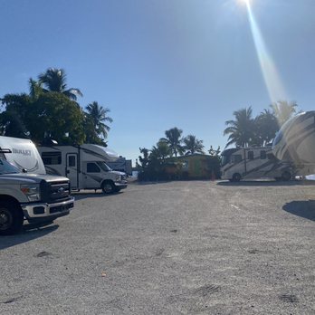 Sugar Sand Beach RV Resort - Parking lot for camping - RV Parks Near Me - Matlacha, Florida Sugar Sand Beach RV Resort - Parking lot for camping - RV Parks Near Me - Matlacha, Florida