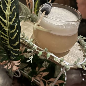 ORO Restaurant & Lounge - Cocktail - Tapas/Small Plates Near Me - Raleigh, North Carolina