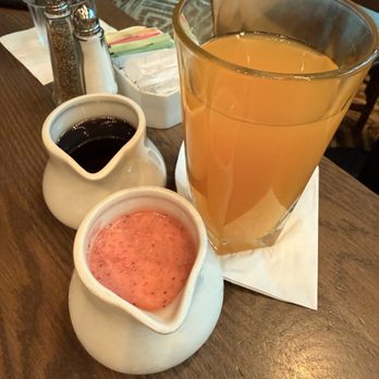 Kona Cafe - Liliko'i Juice - Sushi Bars Near Me - Lake Buena Vista, Florida