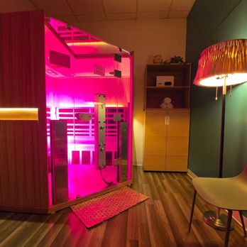 Glow Spa & Wax House - Cozy sauna room - Skin Care Near Me - Austin, Texas Glow Spa & Wax House - Cozy sauna room - Skin Care Near Me - Austin, Texas