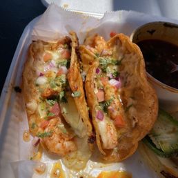 Quesa shrimp tacos Quesa shrimp tacos