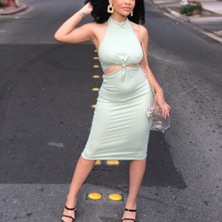 The Walk-In Closet Clothing Boutique - Side out mint dress