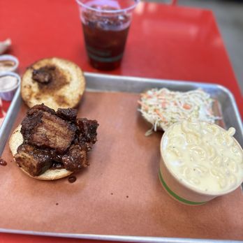 Redemption BBQ and Market - Pork Belly sandwich with slaw and Mac & cheese - Barbeque Near Me - Henrico, Virginia Redemption BBQ and Market - Pork Belly sandwich with slaw and Mac & cheese - Barbeque Near Me - Henrico, Virginia