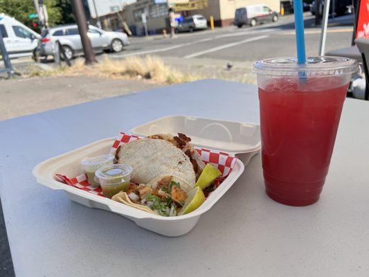 Los Plebes Tacos by null