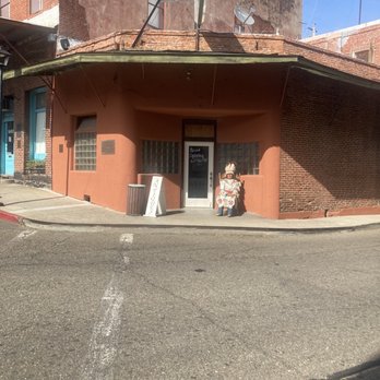Collector’s Pride - Front of Building - Antiques Near Me - Jackson, California