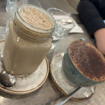 The Aussie Grind - Banana espresso smoothie and cappuccino - Cafes Near Me - Frisco, Texas The Aussie Grind - Banana espresso smoothie and cappuccino - Cafes Near Me - Frisco, Texas