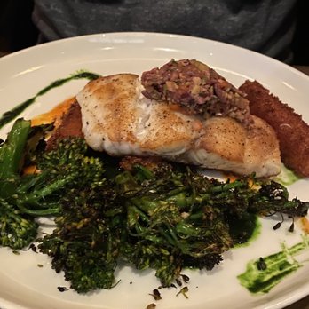 Bugatti's Steak & Pasta - Steakhouses Near Me - St. Charles, Missouri