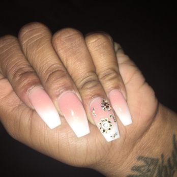 Diamond 3D Nails - A week after new set installed ; still looks amazing - Nail Salons Near Me - Azusa, California