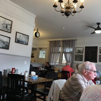 The Lighthouse Restaurant - Breakfast & Brunch Near Me - Prince Edward, Ontario The Lighthouse Restaurant - Breakfast & Brunch Near Me - Prince Edward, Ontario