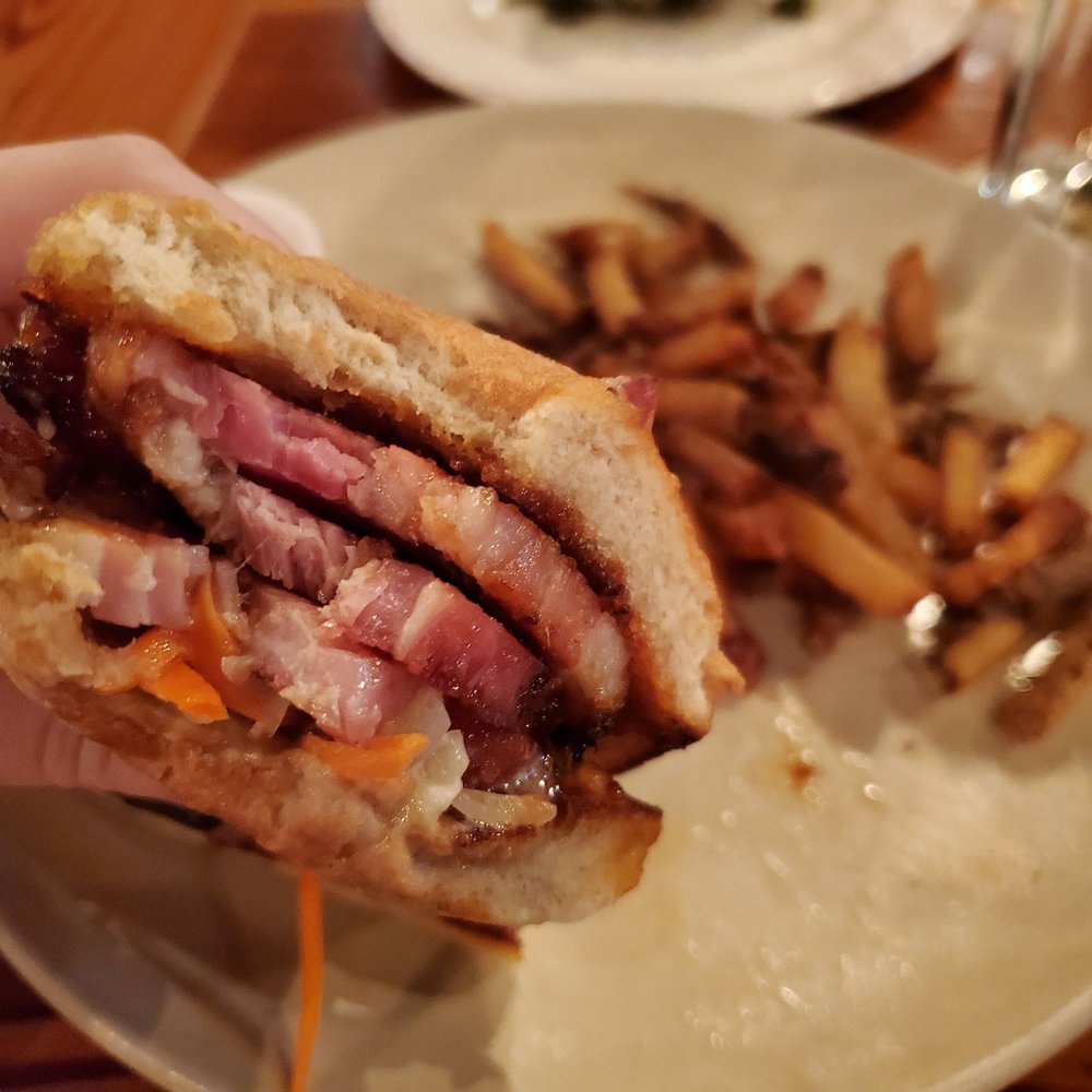 BREWER’S TAP & TABLE 170 Photos & 216 Reviews 256 Moody St, Waltham, Massachusetts New