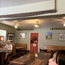 Silverado Cafe - Interior seating area