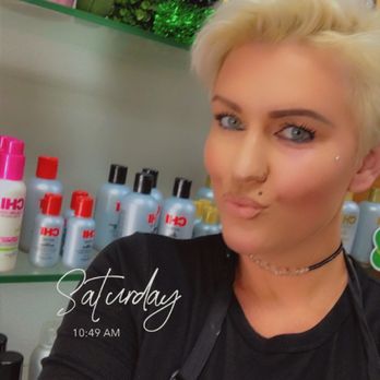 Fantastic Sams Hair Salons - Hair Salons Near Me - Riverside, California Fantastic Sams Hair Salons - Hair Salons Near Me - Riverside, California