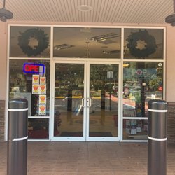 Brashear's Pharmacy - Store front
