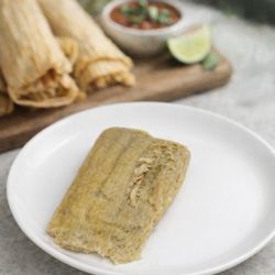 NaVis Bakery - Chicken tamales